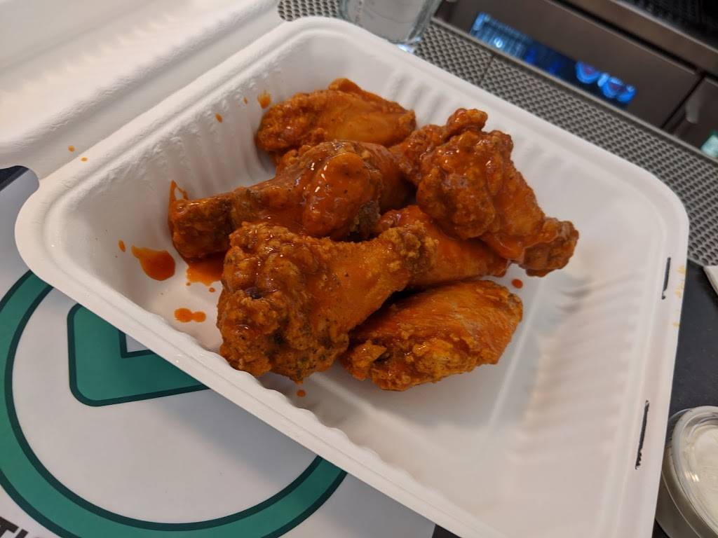 Harry Carays | restaurant | 5700 S Cicero Ave, Chicago, IL 60638, USA | 7739486300 OR +1 773-948-6300