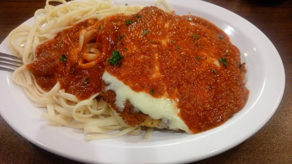 Lakeshore Eatery | restaurant | 7272 Lakeshore Blvd, Mentor, OH 44060, USA | 4409463333 OR +1 440-946-3333