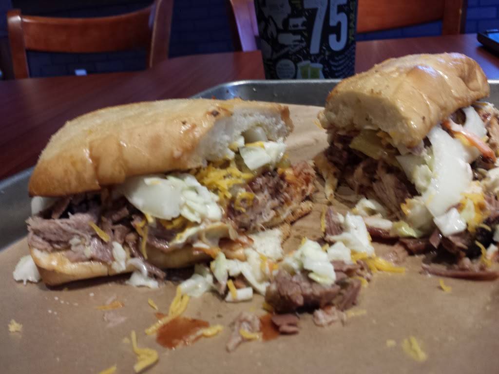 Dickeys Barbecue Pit | restaurant | 407 N Pacific Coast Hwy, Redondo Beach, CA 90277, USA | 4243980042 OR +1 424-398-0042