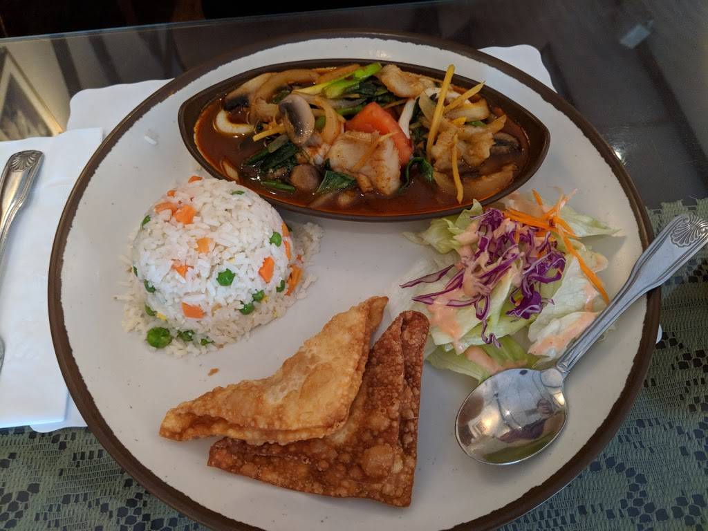 Suriya Thai | restaurant | 123 W California Blvd, Pasadena, CA 91105, USA | 6265777273 OR +1 626-577-7273