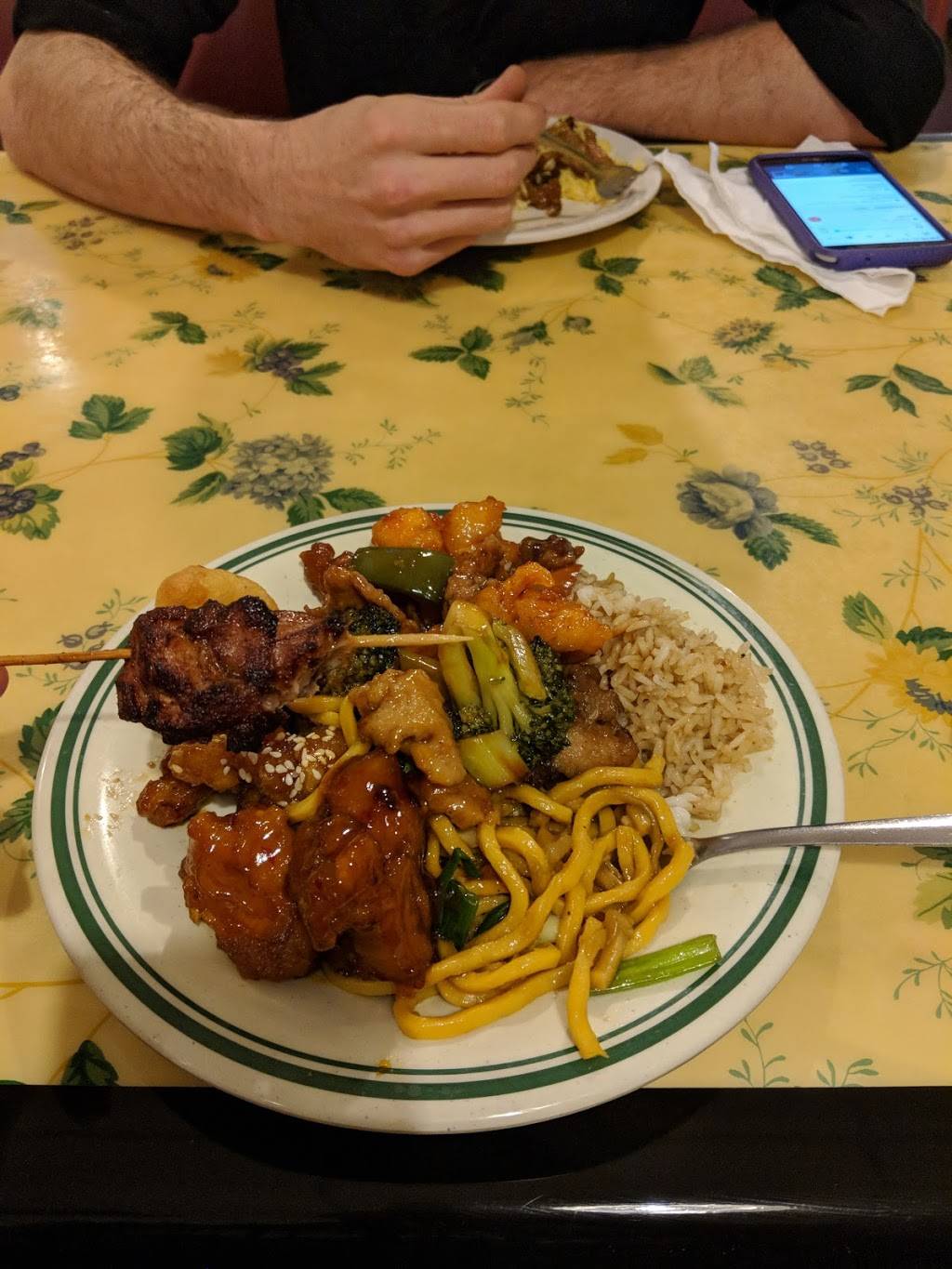 China Wok | restaurant | 380 Towne Center Dr, Abingdon, VA 24210, USA | 2766760999 OR +1 276-676-0999