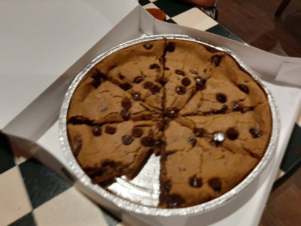 Pizza Hut | meal delivery | 10702 Leopard St, Corpus Christi, TX 78410, USA | 3612415628 OR +1 361-241-5628