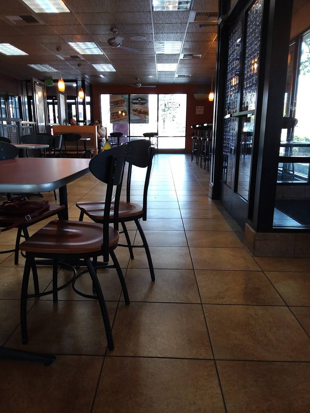 Jack in the Box | restaurant | 1045 Dana Dr, Redding, CA 96003, USA | 5302225520 OR +1 530-222-5520