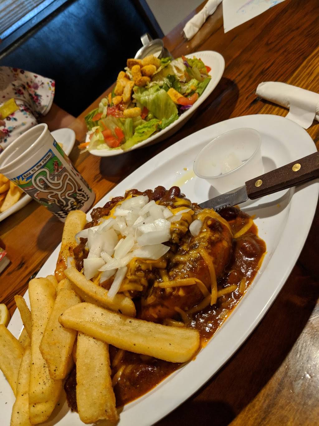 Sandy Family Restaurant | restaurant | 39024 Proctor Blvd, Sandy, OR 97055, USA | 5036689933 OR +1 503-668-9933