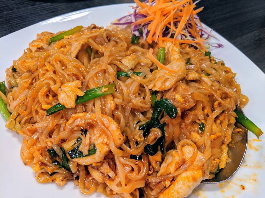 Five Sisters Thai Cuisine | restaurant | 14252 SE 176th St, Renton, WA 98058, USA | 4257934990 OR +1 425-793-4990