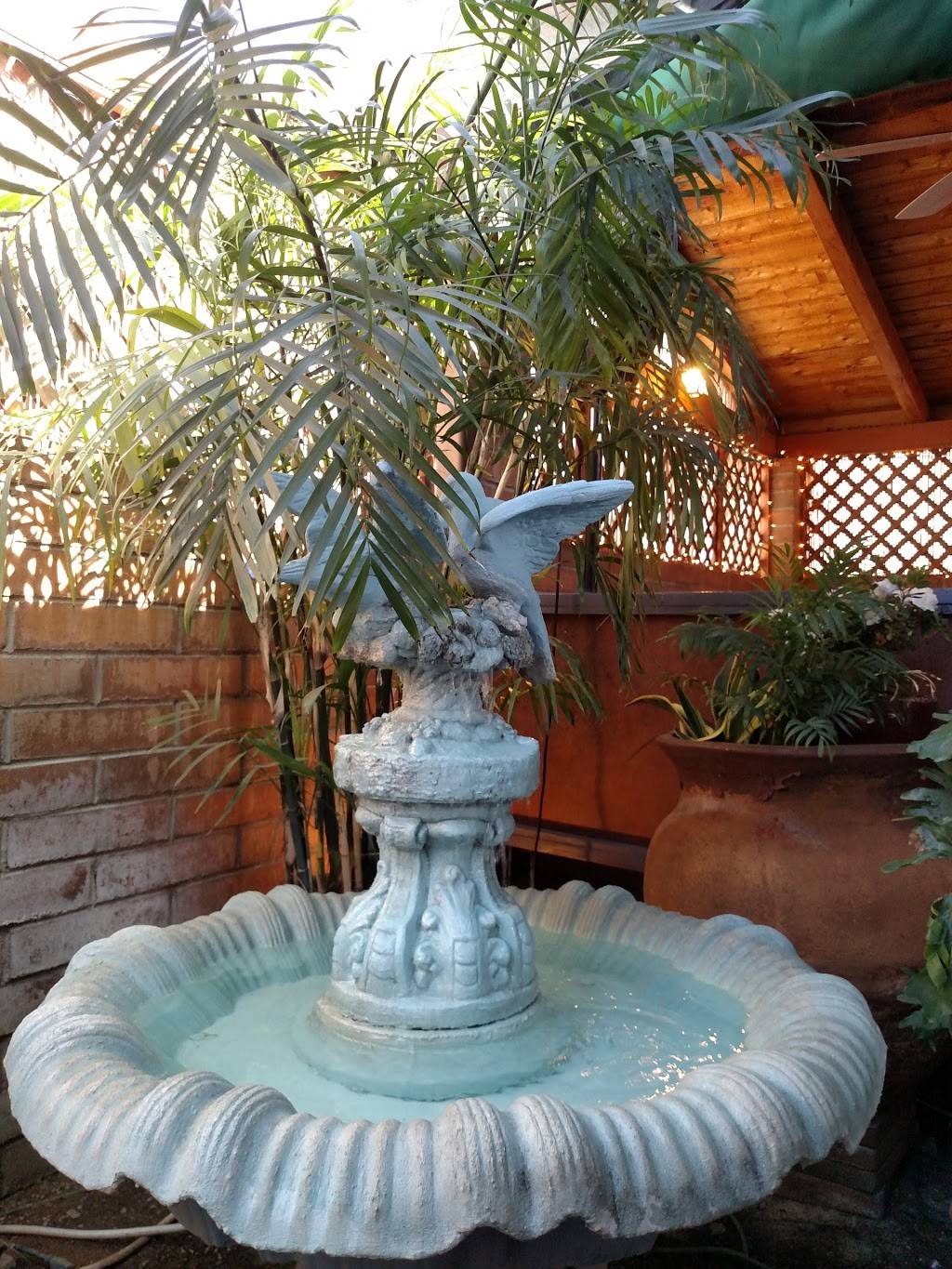 Blue Willow Restaurant & Gift Shop | restaurant | 2616 N Campbell Ave, Tucson, AZ 85719, USA | 5203277577 OR +1 520-327-7577