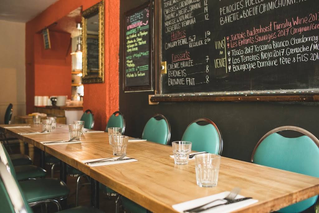 Chez Bouffe Café Bistro | restaurant | 4316 Rue Sainte-Catherine E, Montréal, QC H1V 1X9, Canada | 5142525420 OR +1 514-252-5420