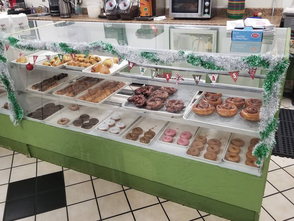Donut & Cafe | restaurant | 1921 E Hebron Pkwy #106, Carrollton, TX 75007, USA | 9724928524 OR +1 972-492-8524