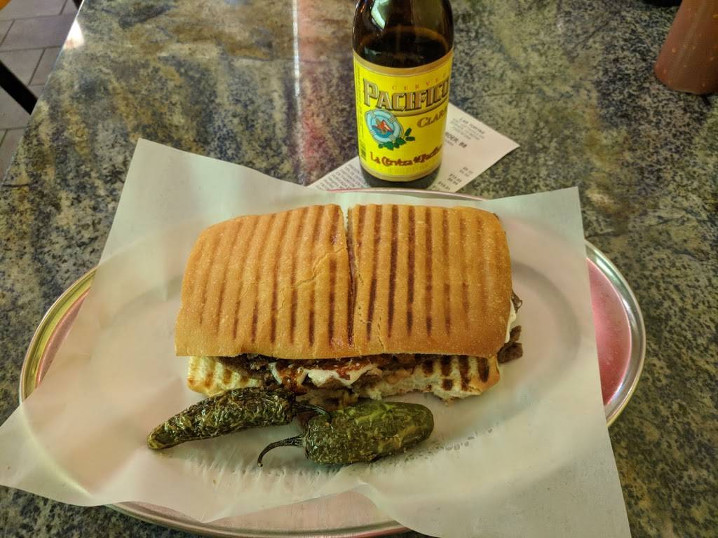 Las Tortas | restaurant | 5307 Leetsdale Dr, Denver, CO 80246, USA | 7203797269 OR +1 720-379-7269