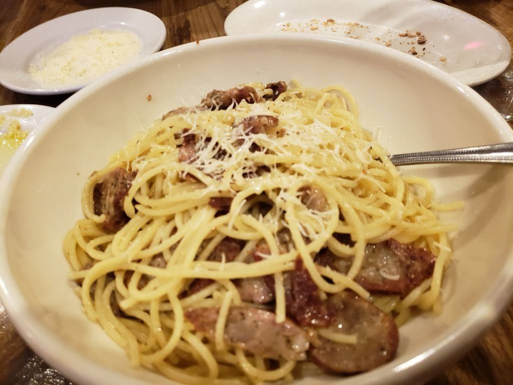 Francescas Fiore | restaurant | 7407 Madison St, Forest Park, IL 60130, USA | 7087713063 OR +1 708-771-3063