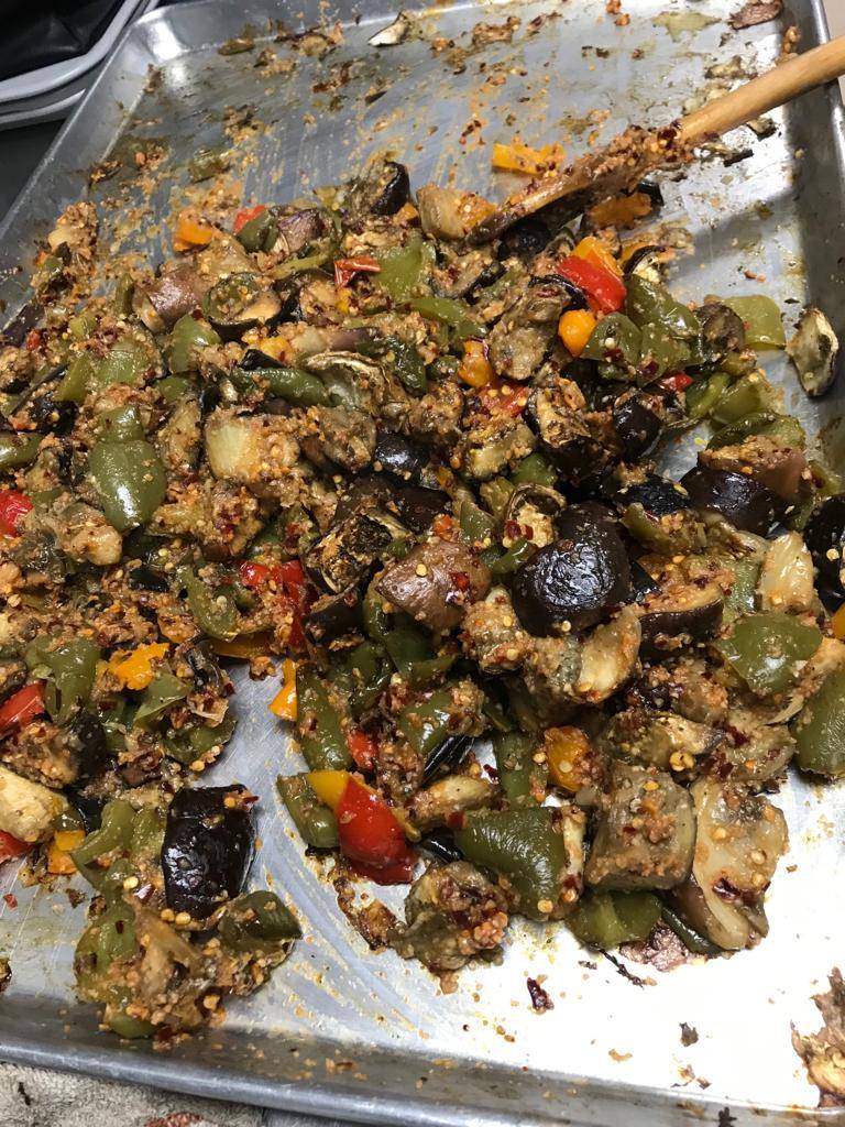 Pita Hot | restaurant | 35 Harvard Rd, Guelph, ON N1G 3A2, Canada | 5192657483 OR +1 519-265-7483