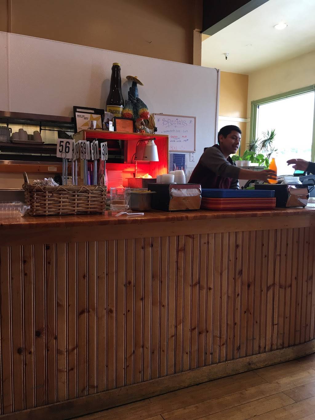 Michaels Grill & Taqueria | restaurant | 1124 Forest Ave, Pacific Grove, CA 93950, USA | 8316478654 OR +1 831-647-8654