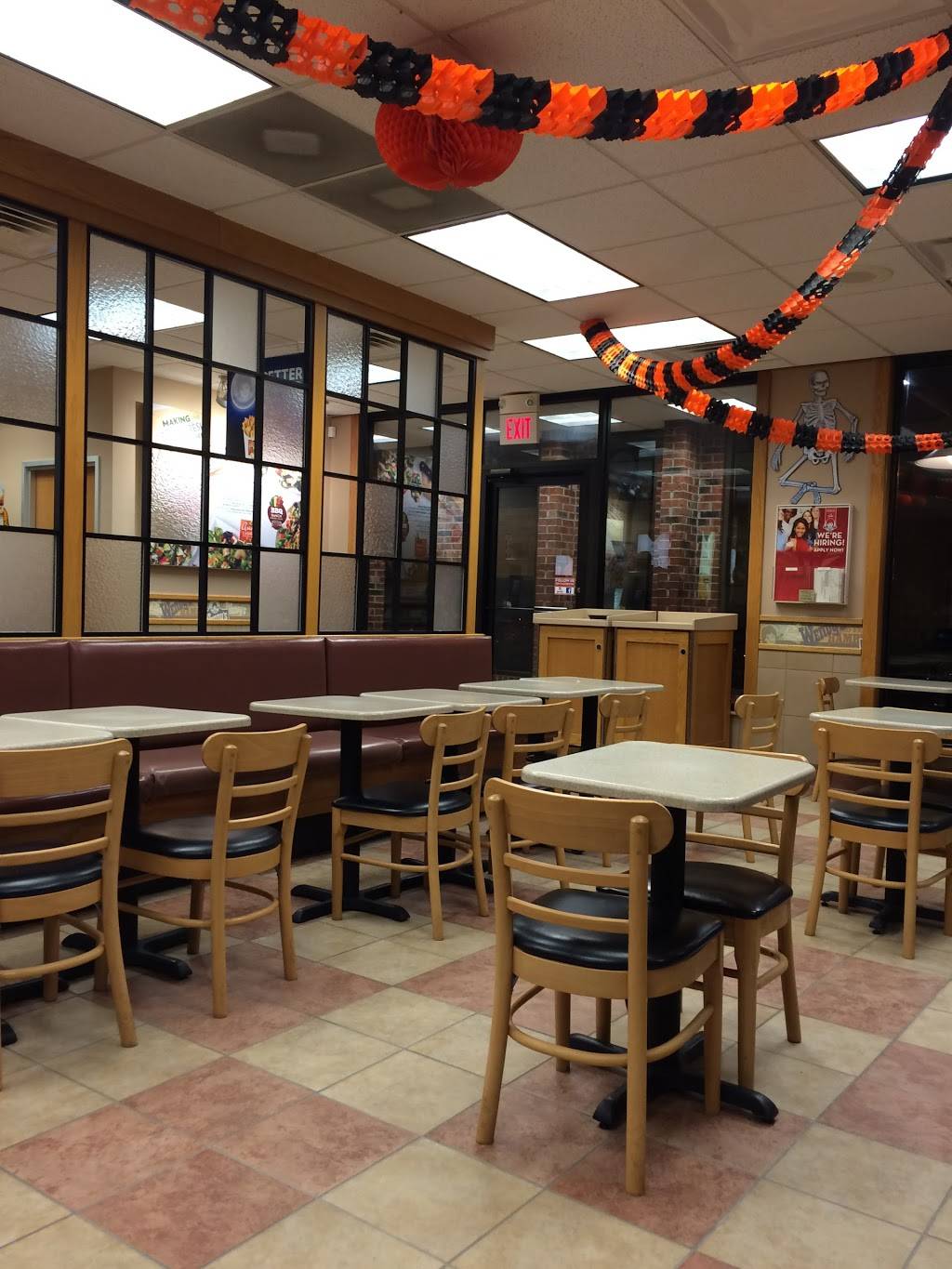 Wendys | restaurant | 333 Franklin Ave, Belleville, NJ 07109, USA | 9737599508 OR +1 973-759-9508