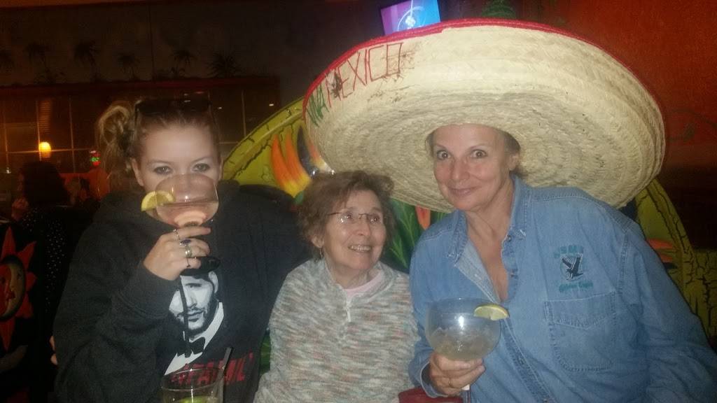 Mancinos Pizzas and Grinders | restaurant | 1063 Old U.S. 27, St Johns, MI 48879, USA | 9892241414 OR +1 989-224-1414