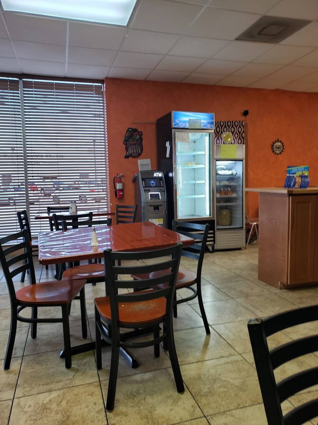 Jennis Panaderia Salvadoreña | restaurant | 204 Washington Ave, Homestead, FL 33030, USA | 7863399891 OR +1 786-339-9891