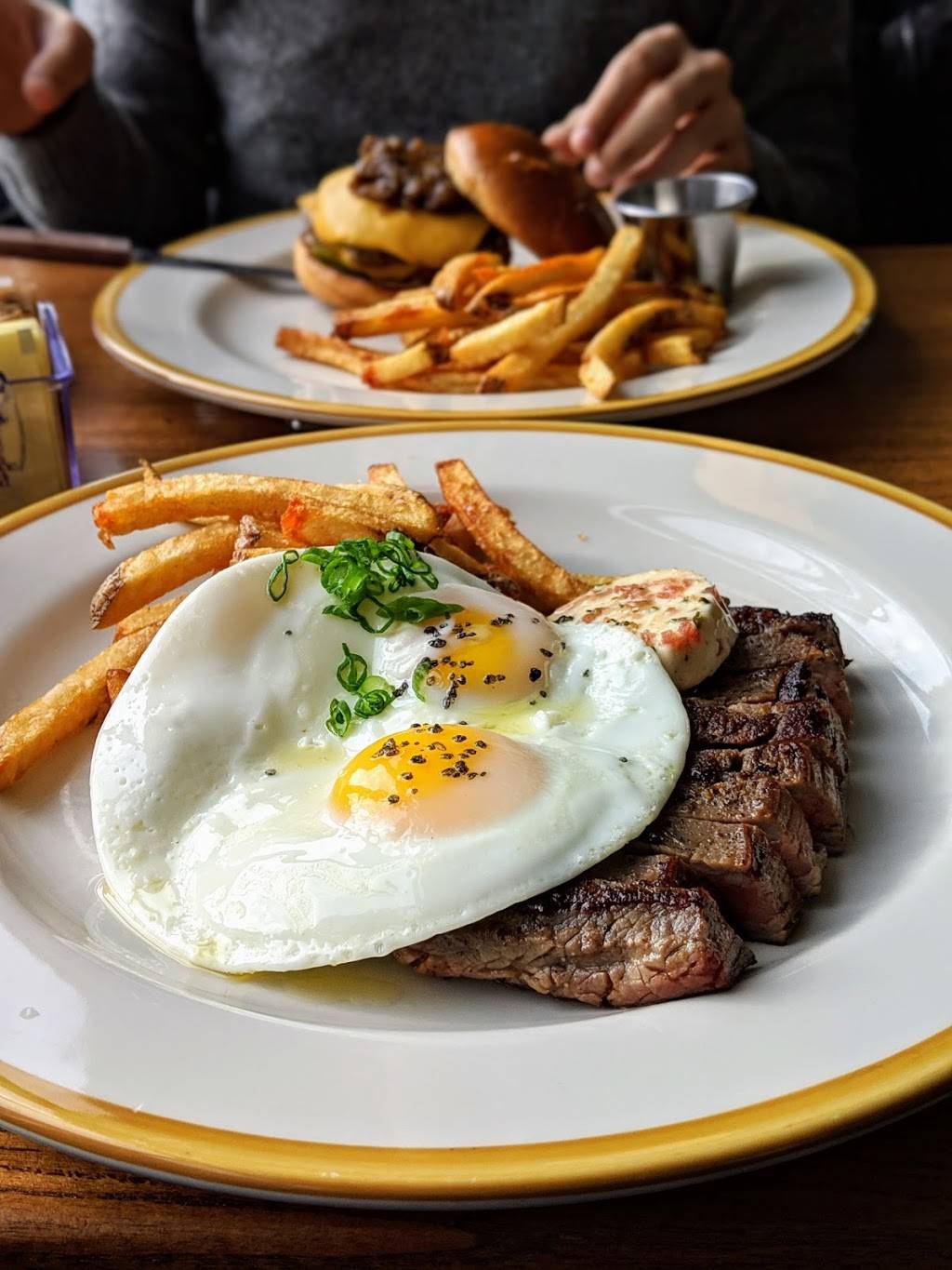 3 Squares Diner | restaurant | 1020 W Lawrence Ave, Chicago, IL 60640, USA | 7732936158 OR +1 773-293-6158