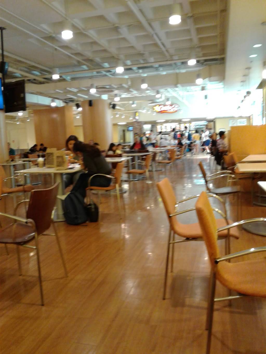 Carls Jr. | restaurant | 308 Westwood Plaza, Los Angeles, CA 90095, USA | 3108241497 OR +1 310-824-1497