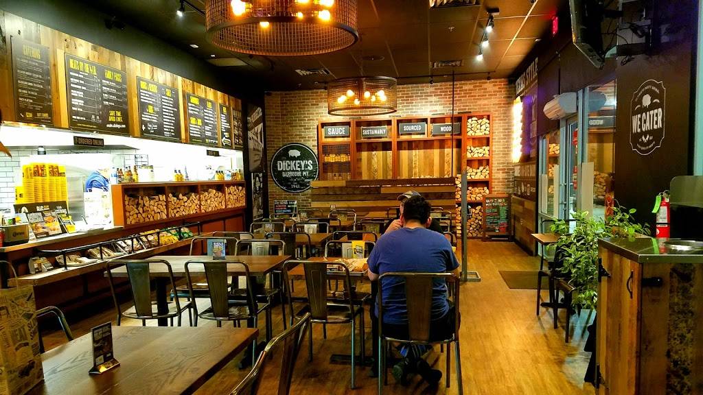 Dickeys Barbecue Pit | restaurant | 1725 Northpark Blvd W, San Bernardino, CA 92407, USA | 9094737393 OR +1 909-473-7393