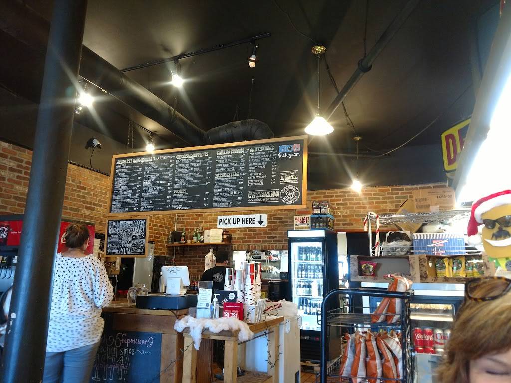 Sandwich Emporium | meal takeaway | 3054 Clairemont Dr, San Diego, CA 92117, USA | 6192751351 OR +1 619-275-1351