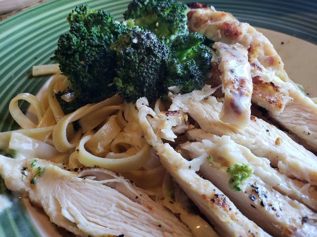 Applebees Grill + Bar | restaurant | 15240 Dellwood Dr, Baxter, MN 56425, USA | 2188331400 OR +1 218-833-1400