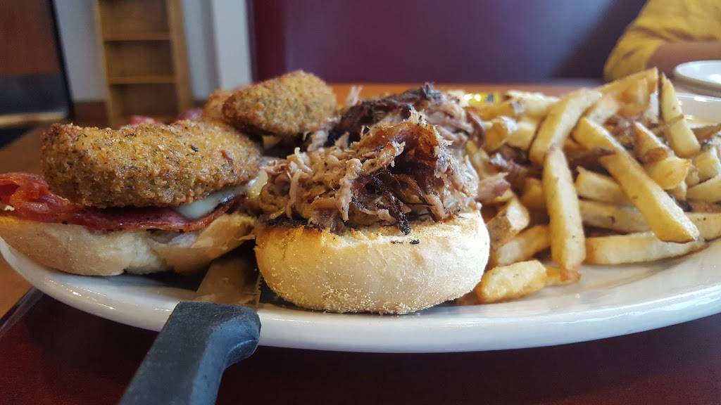 Chad Anthonys Italian Grille and Pub | restaurant | 4698 Belmont Ave, Youngstown, OH 44505, USA | 3307591561 OR +1 330-759-1561