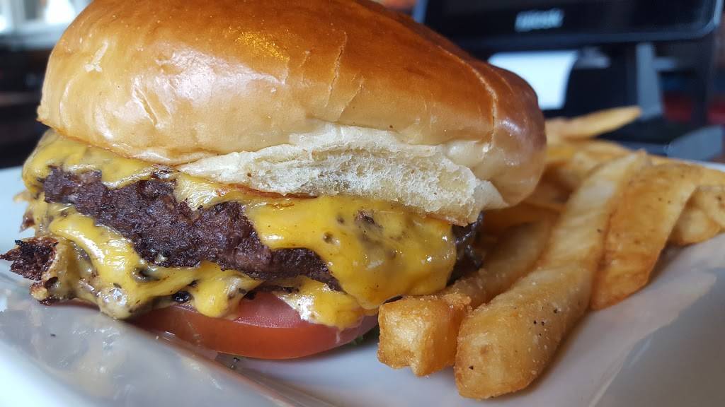 Chilis Grill & Bar | restaurant | 15898 Jackson Creek Pkwy, Monument, CO 80132, USA | 7194883647 OR +1 719-488-3647