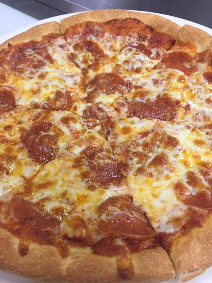 Mad Hatters Pizza | restaurant | 115 Geneva Dr, Oviedo, FL 32765, USA | 4073653808 OR +1 407-365-3808