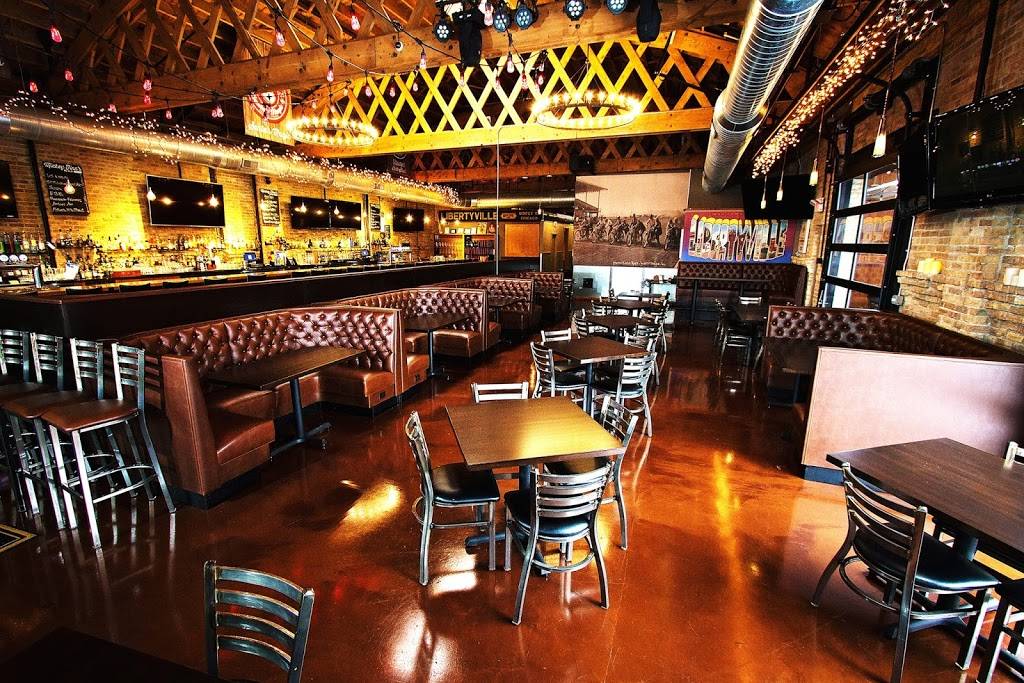 Mickey Finns Brewery | restaurant | 345 N Milwaukee Ave, Libertyville, IL 60048, USA | 8473626688 OR +1 847-362-6688