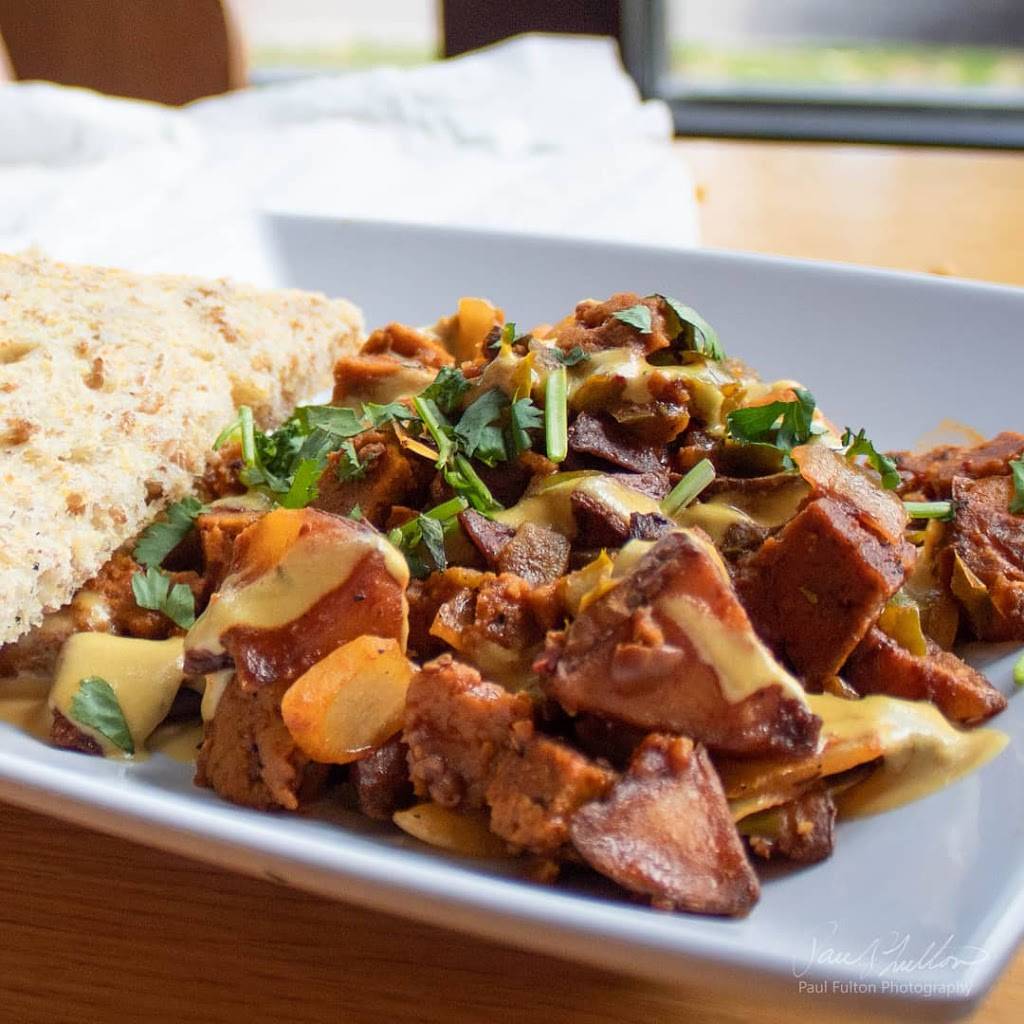 Selby Ave Bar and Grill | restaurant | 1575 Selby Ave, St Paul, MN 55104, USA | 6516900197 OR +1 651-690-0197