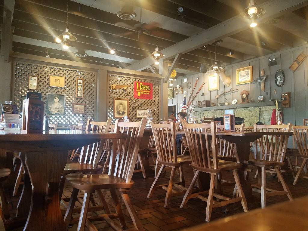 Cracker Barrel Old Country Store | restaurant | 2147 E Springs Dr, Madison, WI 53704, USA | 6082420560 OR +1 608-242-0560