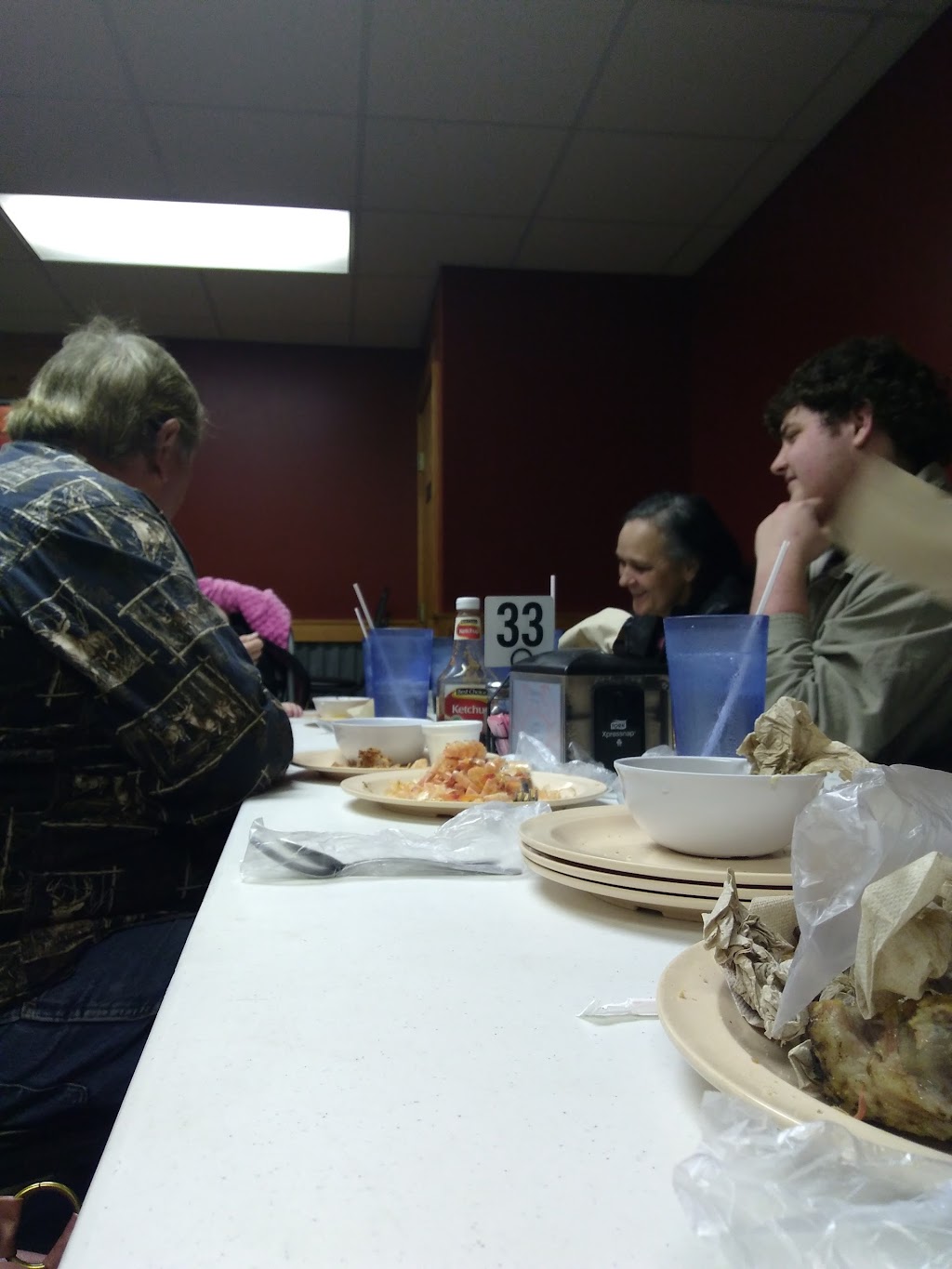 Tadpoles Catfish Barn | restaurant | 6201 Batesville Blvd, Pleasant Plains, AR 72568, USA | 5013453474 OR +1 501-345-3474