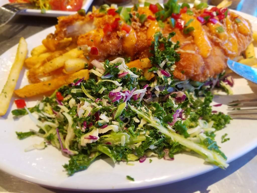 California Fish Grill | restaurant | 1185 W Renaissance Pkwy, Rialto, CA 92376, USA | 9093404434 OR +1 909-340-4434