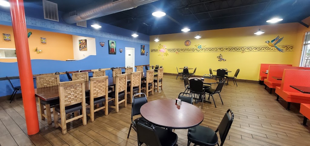 Tias Taco Hut | restaurant | 7214 Blanco Rd, San Antonio, TX 78216, USA | 2103547494 OR +1 210-354-7494