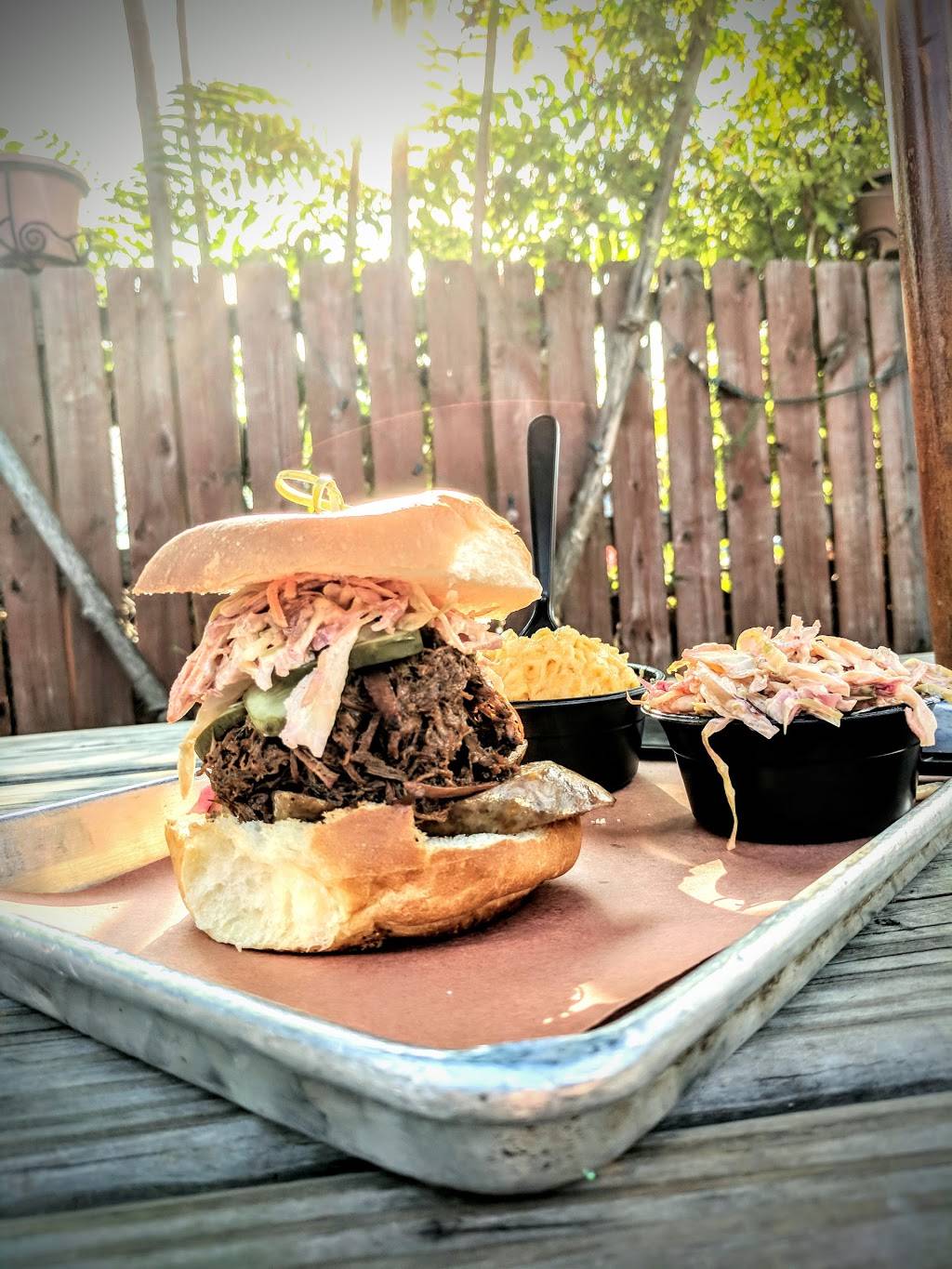 Blue Pit BBQ & Whiskey Bar | restaurant | 1601 Union Ave, Baltimore, MD 21211, USA | 4439485590 OR +1 443-948-5590