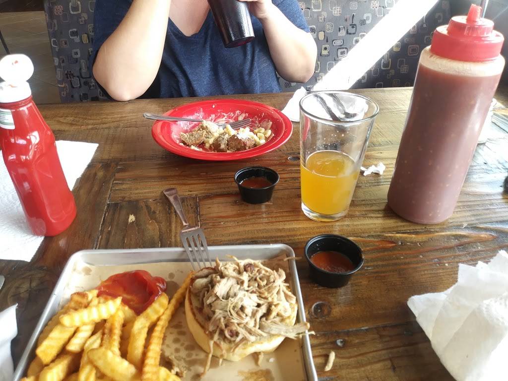 BTs Southern BBQ | restaurant | 7845 Highlands Village Pl C101, San Diego, CA 92129, USA | 8584843952 OR +1 858-484-3952