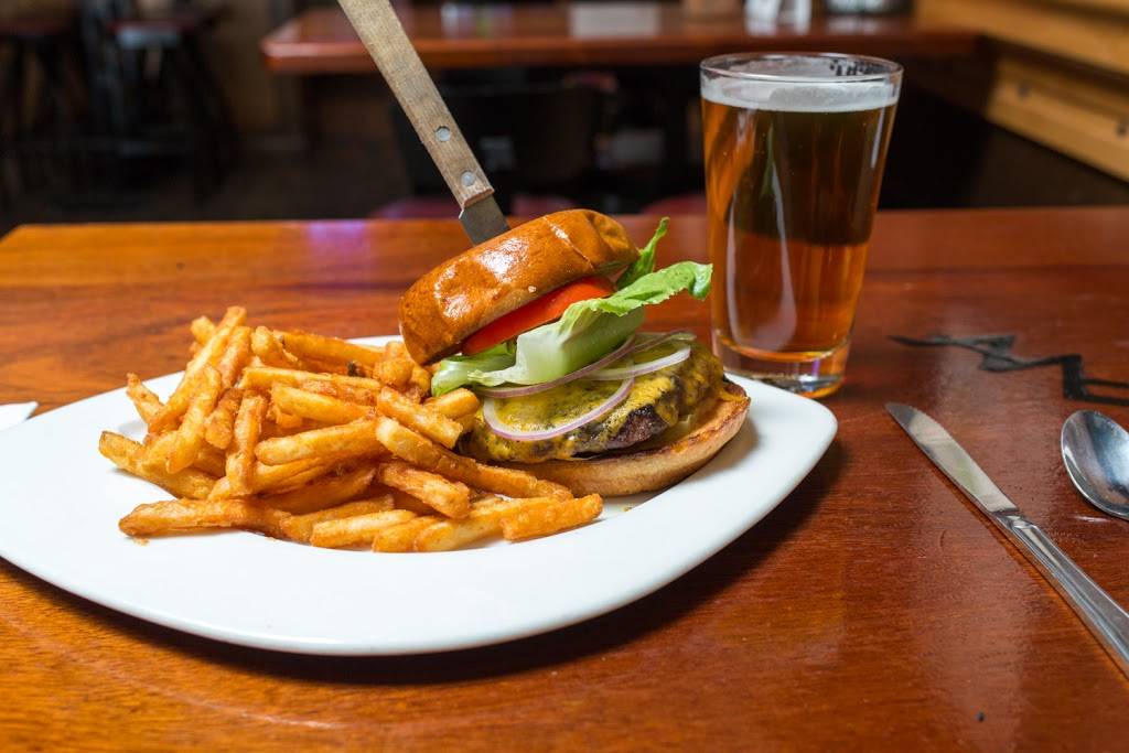 Buffalo Pub and Grill | restaurant | 717 Higuera St, San Luis Obispo, CA 93401, USA | 8055445534 OR +1 805-544-5534