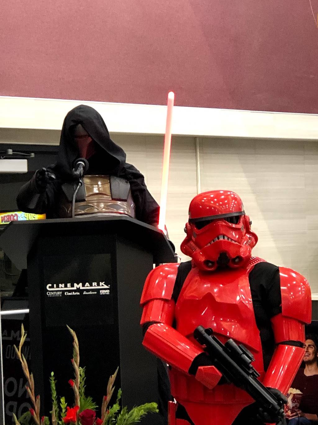 Cinemark Greenwood Corner | meal takeaway | 1848 E Stop 13 Rd, Indianapolis, IN 46227, USA | 3178822685 OR +1 317-882-2685