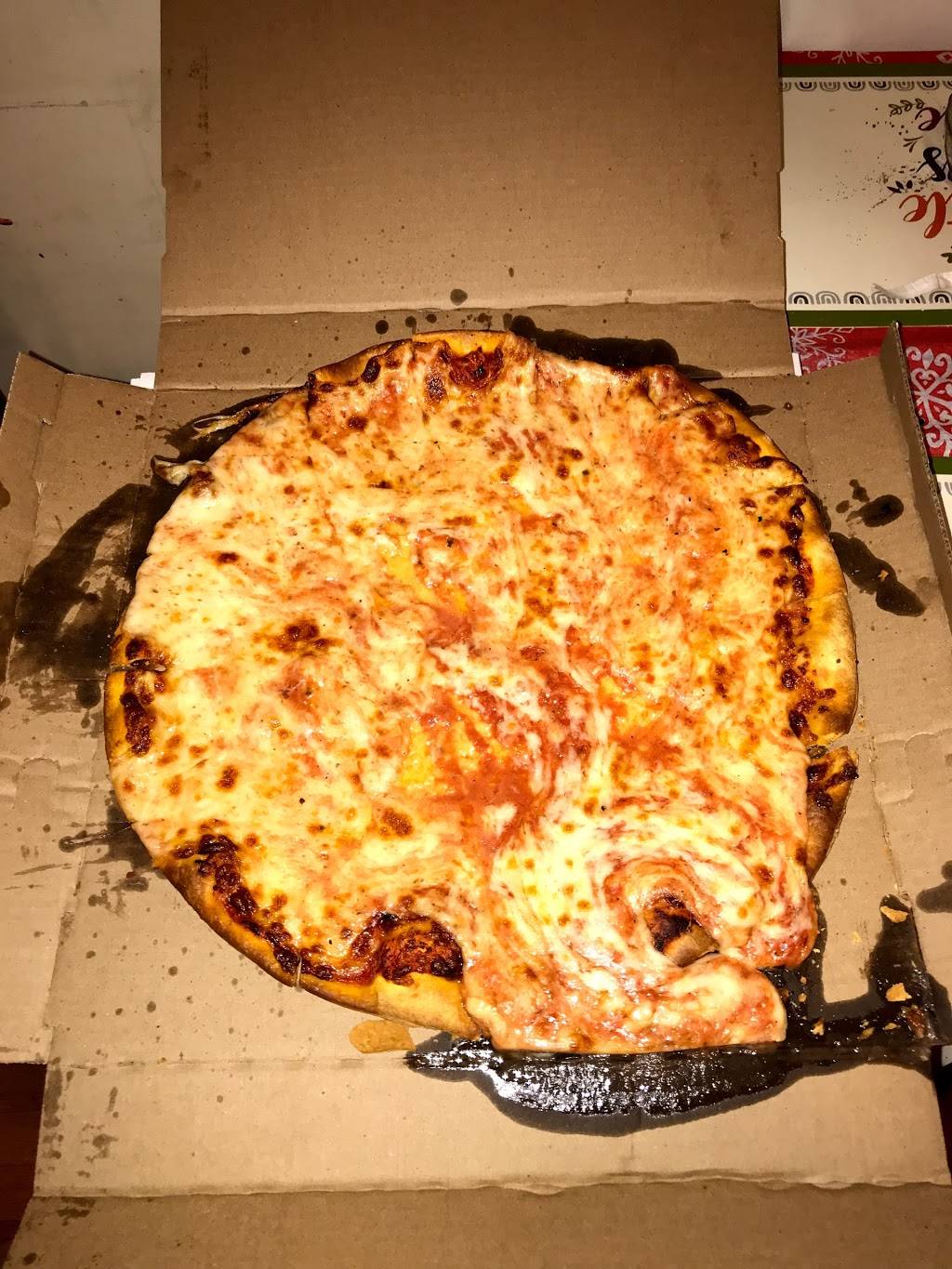 Mama Lunas Restaurant & Pizzeria | restaurant | 7601 W Addison St, Chicago, IL 60634, USA | 7738874478 OR +1 773-887-4478