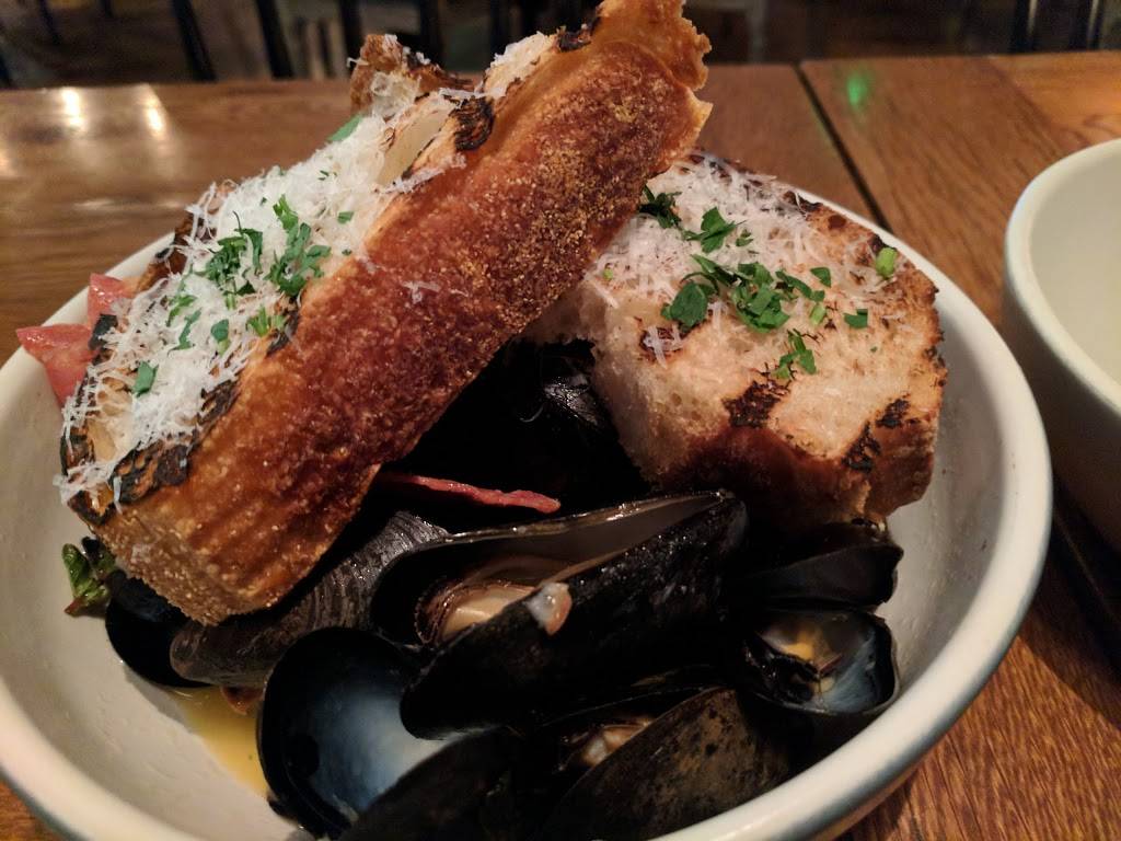 North Italia | restaurant | 4925 N 40th St, Phoenix, AZ 85018, USA | 6023245600 OR +1 602-324-5600