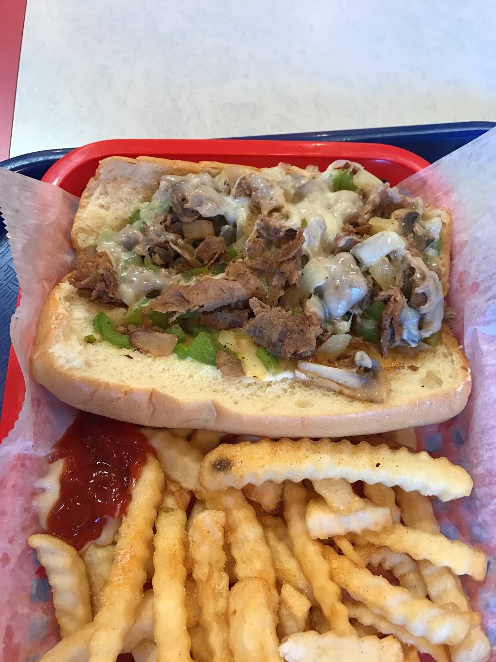 Deli Max | restaurant | 150 Pearl Nix Pkwy, Gainesville, GA 30501, USA | 7705039111 OR +1 770-503-9111