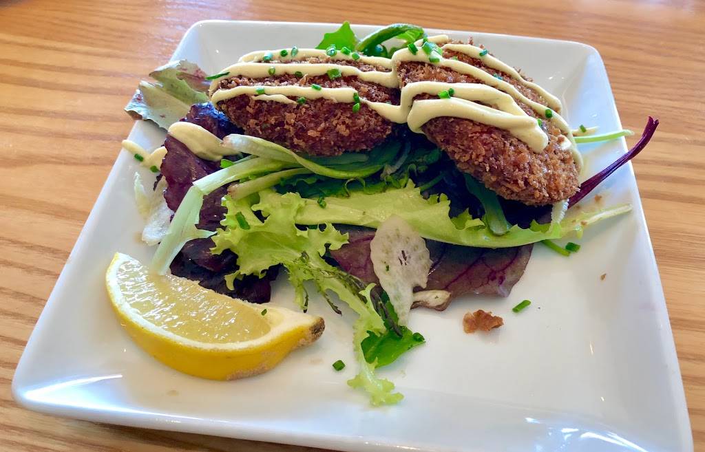 Roots Restaurant & Bar | restaurant | 19215 SE 34th St, Camas, WA 98607, USA | 3602603001 OR +1 360-260-3001