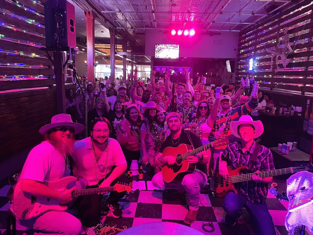 Squeaky Petes | night club | 326 3rd St, Baton Rouge, LA 70801, USA | 2252564754 OR +1 225-256-4754