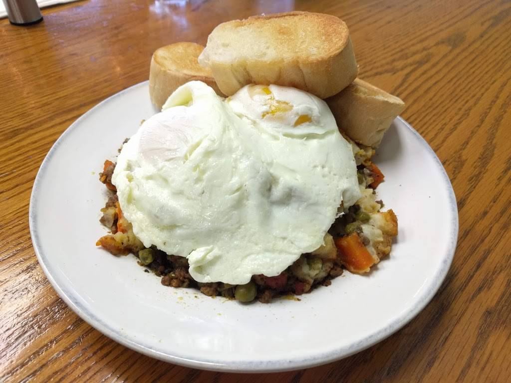 Molly Maguires Of Ocala | restaurant | 17 SW 1st Ave, Ocala, FL 34471, USA | 3524010260 OR +1 352-401-0260