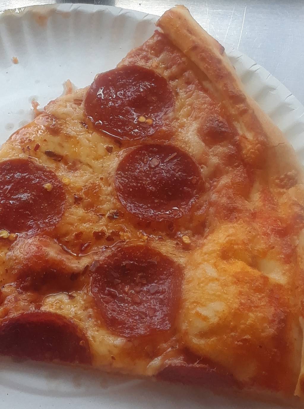 Petes Pizza & Seafood | meal delivery | 267 Bowdoin St, Dorchester, MA 02122, USA | 6178257116 OR +1 617-825-7116