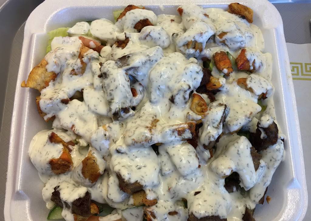 Royal Chicken and Biscuits | restaurant | 330 S Salem St #7, Dover, NJ 07801, USA | 8622449564 OR +1 862-244-9564