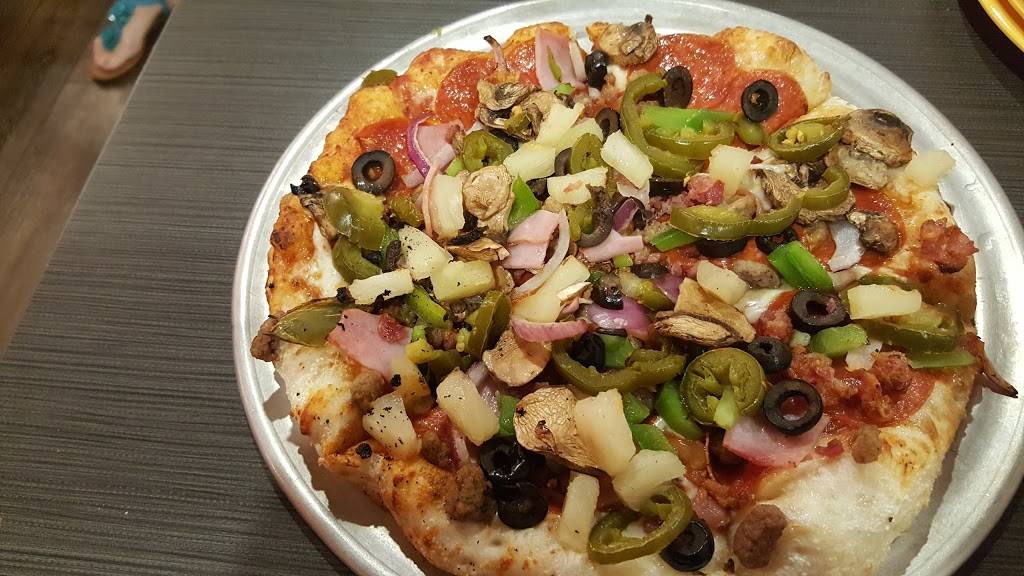 Cicis | restaurant | 832 S Fort Hood St, Killeen, TX 76541, USA | 2542423400 OR +1 254-242-3400