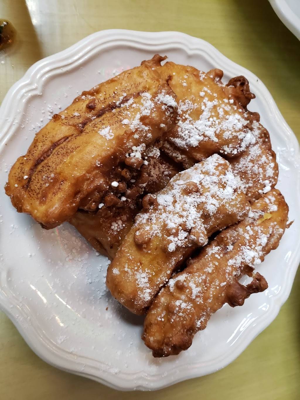 Royal Thai Restaurant | restaurant | 13576 Harbor Blvd B1, Garden Grove, CA 92843, USA | 7145302060 OR +1 714-530-2060