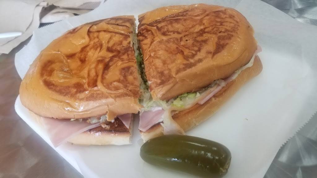 El Kiosko #18 | meal takeaway | 10978 B, Grant Rd, Houston, TX 77070, USA | 8328694793 OR +1 832-869-4793