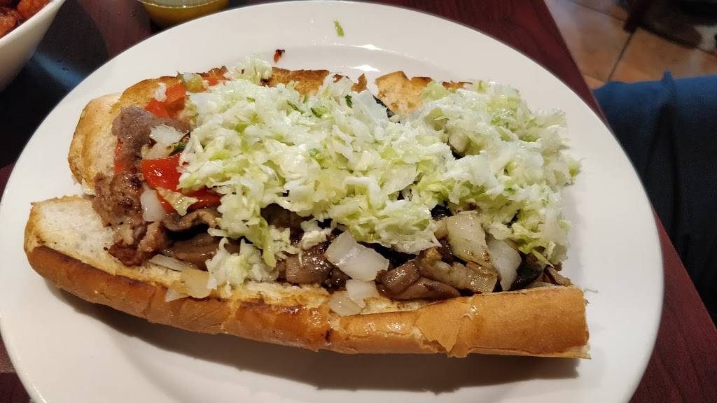 Resto-Bar Julianos | restaurant | 5300 Boulevard Saint-Martin O, Laval, QC H7T 2Y1, Canada | 4506888131 OR +1 450-688-8131