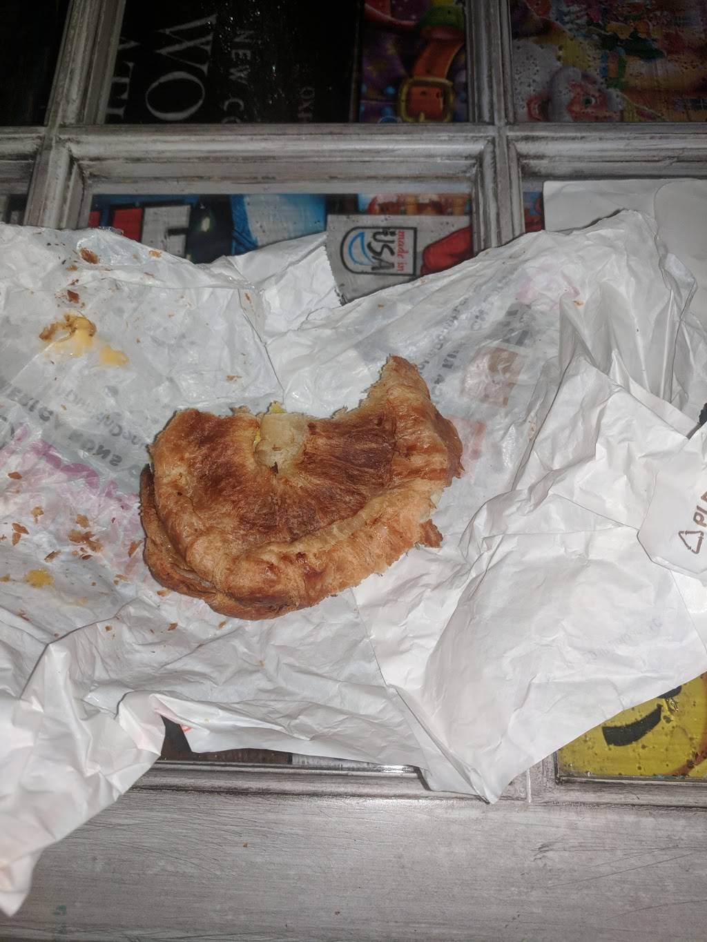 Dunkin | cafe | 6191 Ridge Ave, Philadelphia, PA 19128, USA | 2155081368 OR +1 215-508-1368